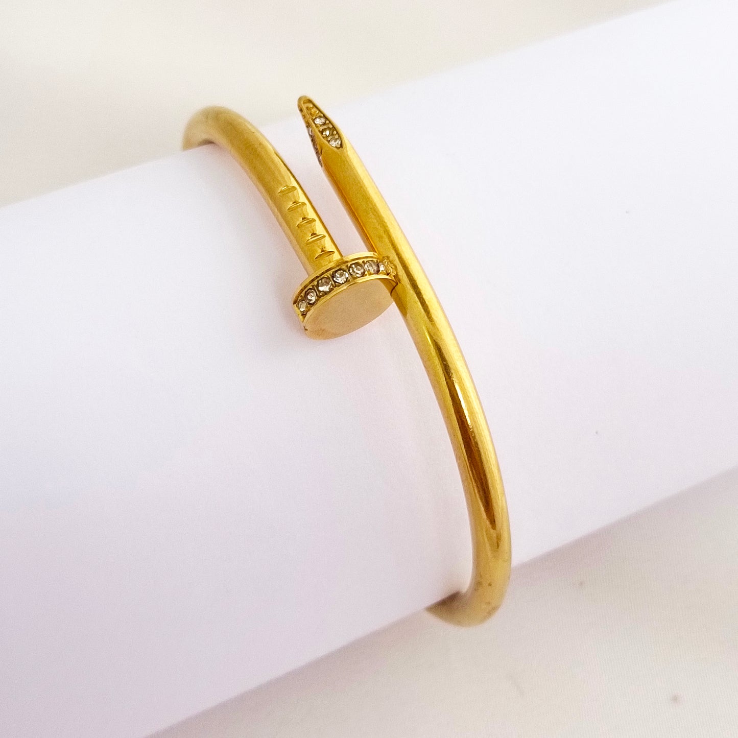 8K Gold-Plated Heart Nail Bracelet – Polished Stainless Steel