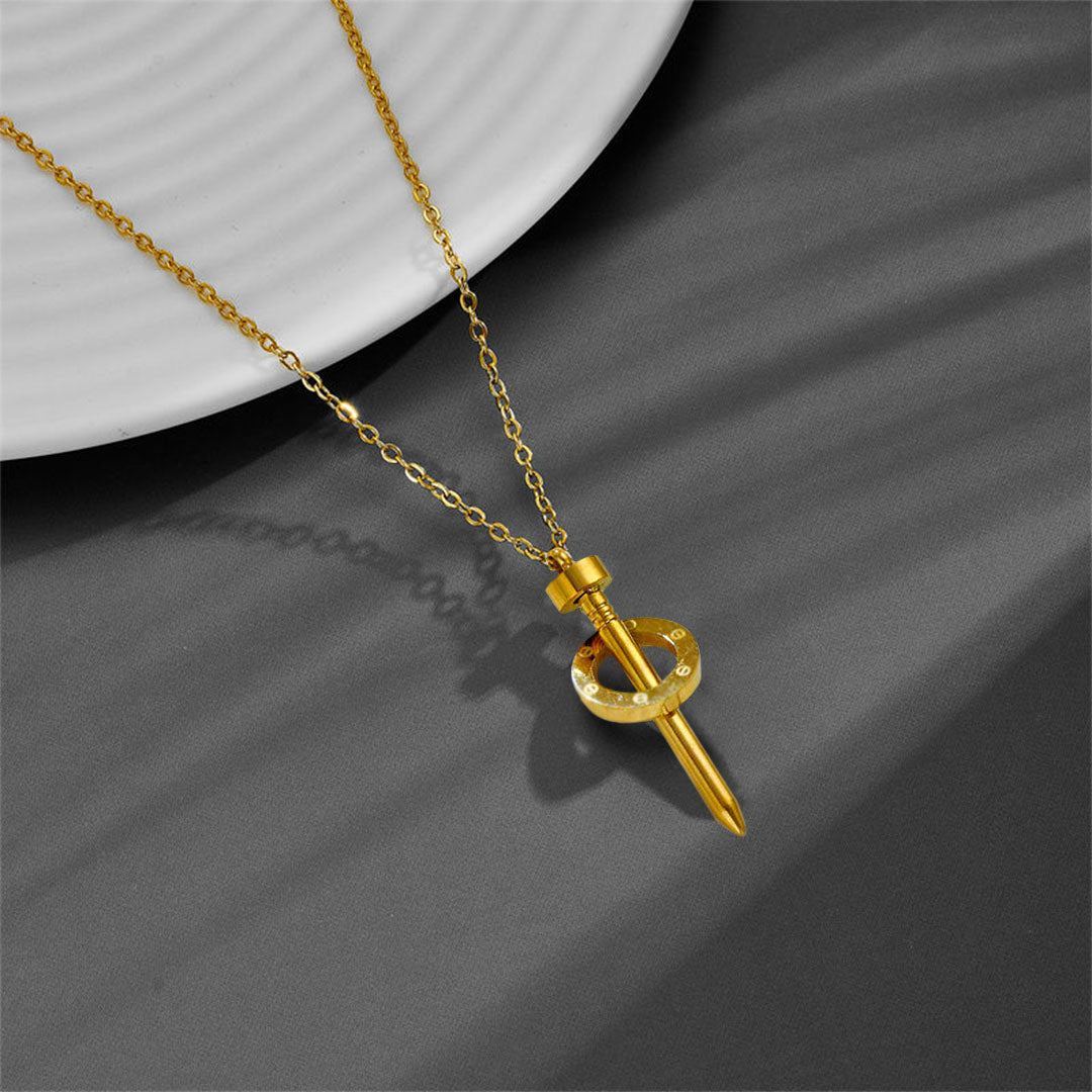 18K Gold-Plated Titanium Steel Curved Sickle-Shaped Nail Necklace