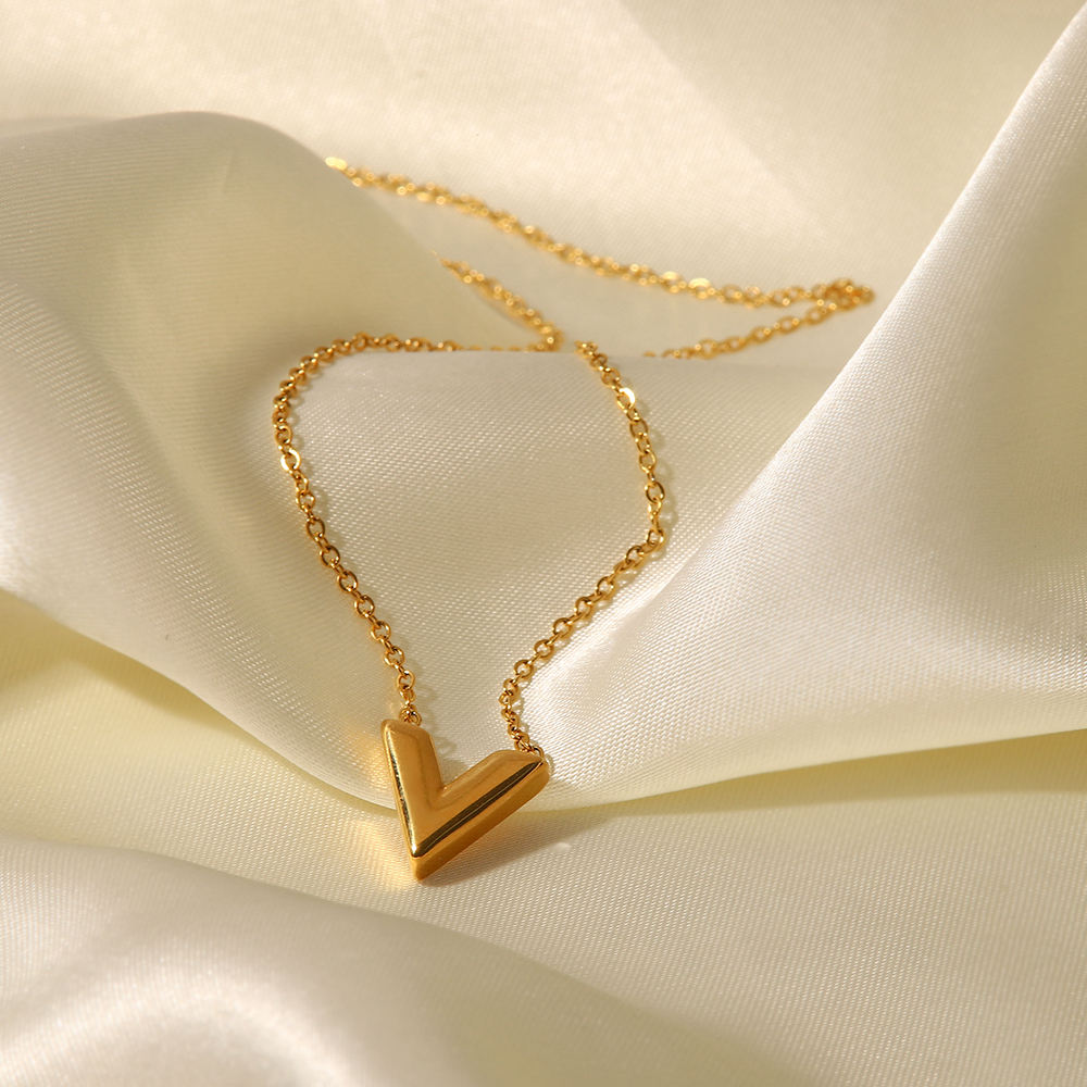 Luxury V Shape Pendant Necklace – 18K Gold Plated