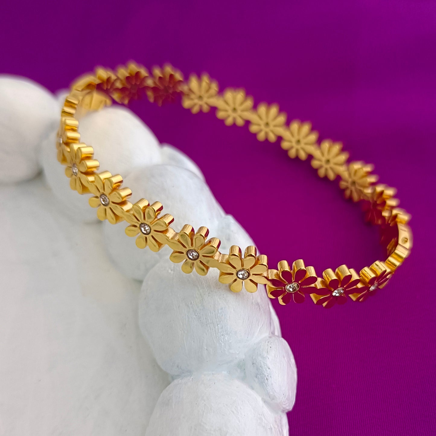 Golden Blossom Bangle Bracelet – 18K Gold Plated