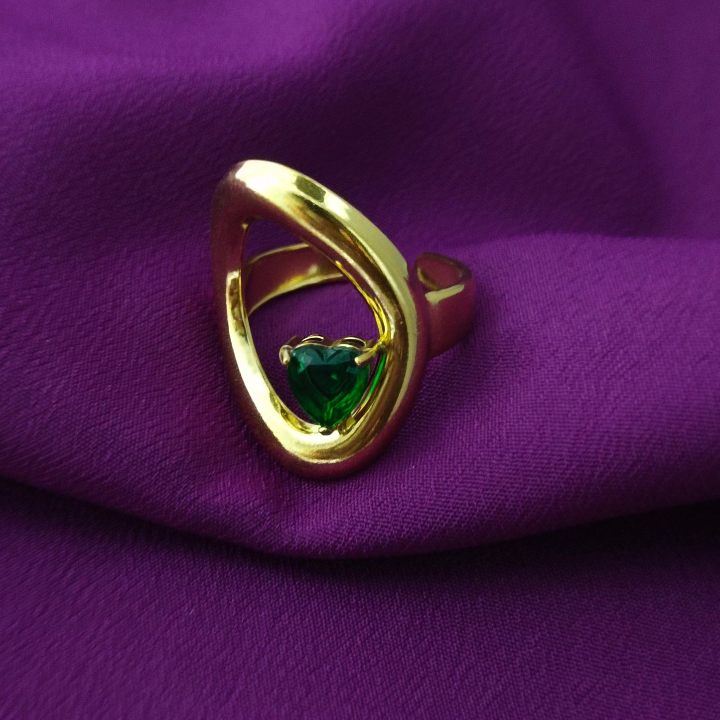 Premium 18K Gold-Plated Abstract Adjustable Ring with Emerald Stone