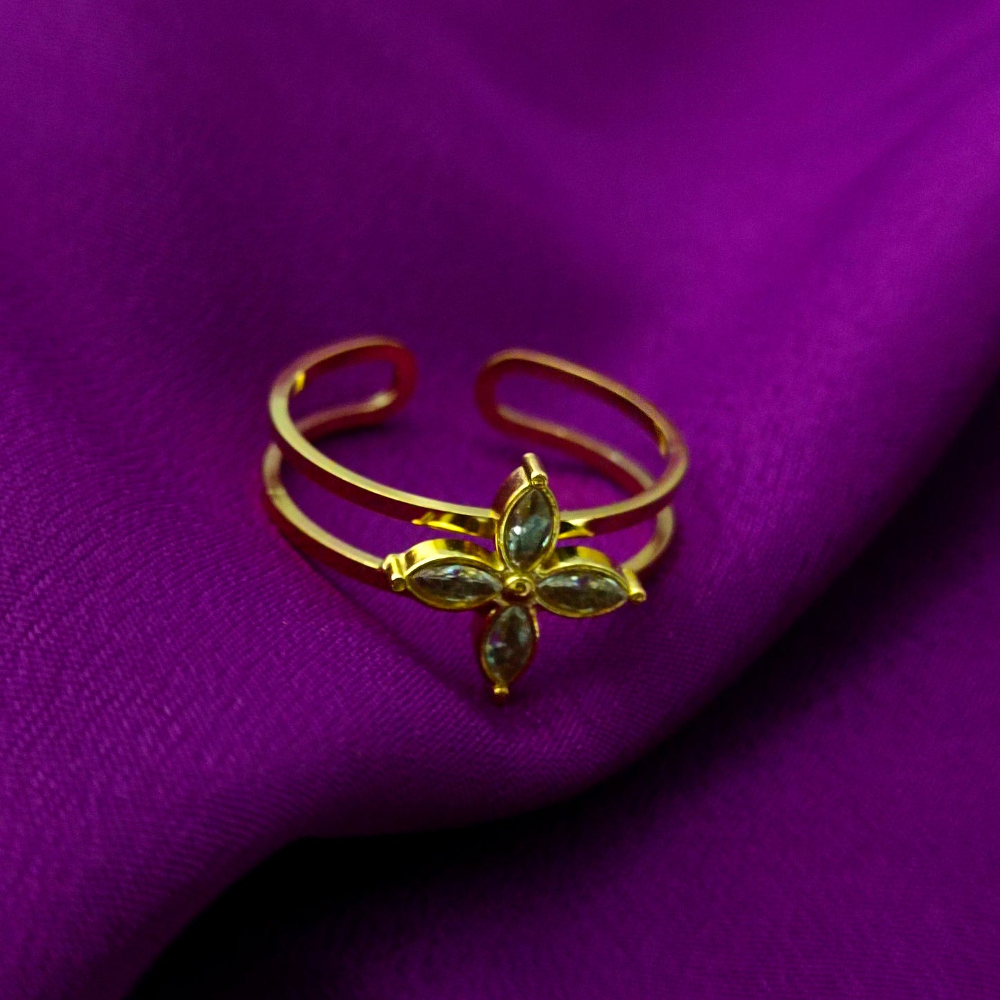 Flower Zirconia Ring – 18K Gold-Plated Adjustable Ring