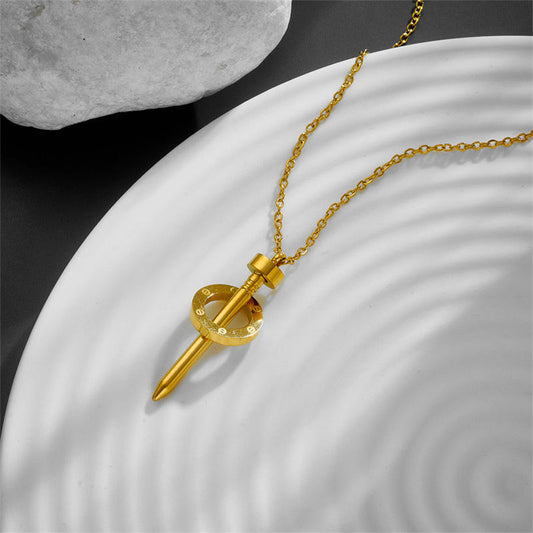 18K Gold-Plated Titanium Steel Curved Sickle-Shaped Nail Necklace