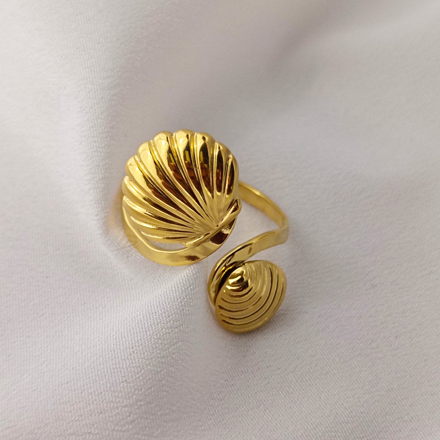 Ocean Whisper — 18K Gold-Plated Adjustable Ring