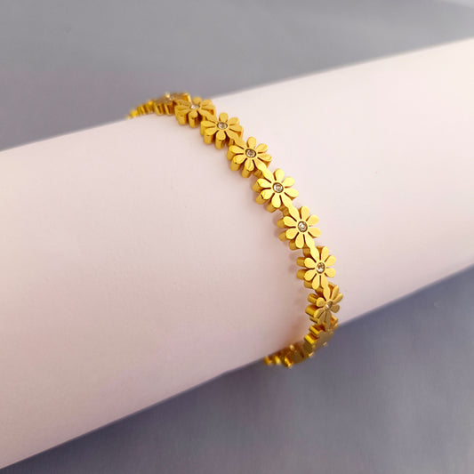 Golden Blossom Bangle Bracelet – 18K Gold Plated