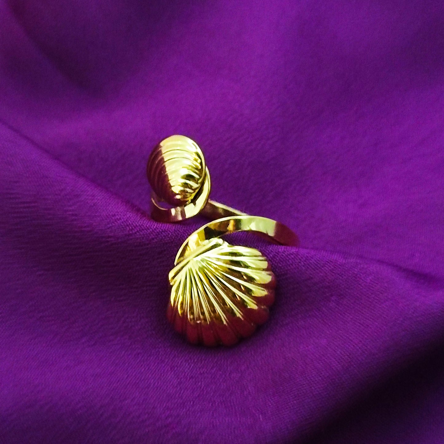 Ocean Whisper — 18K Gold-Plated Adjustable Ring